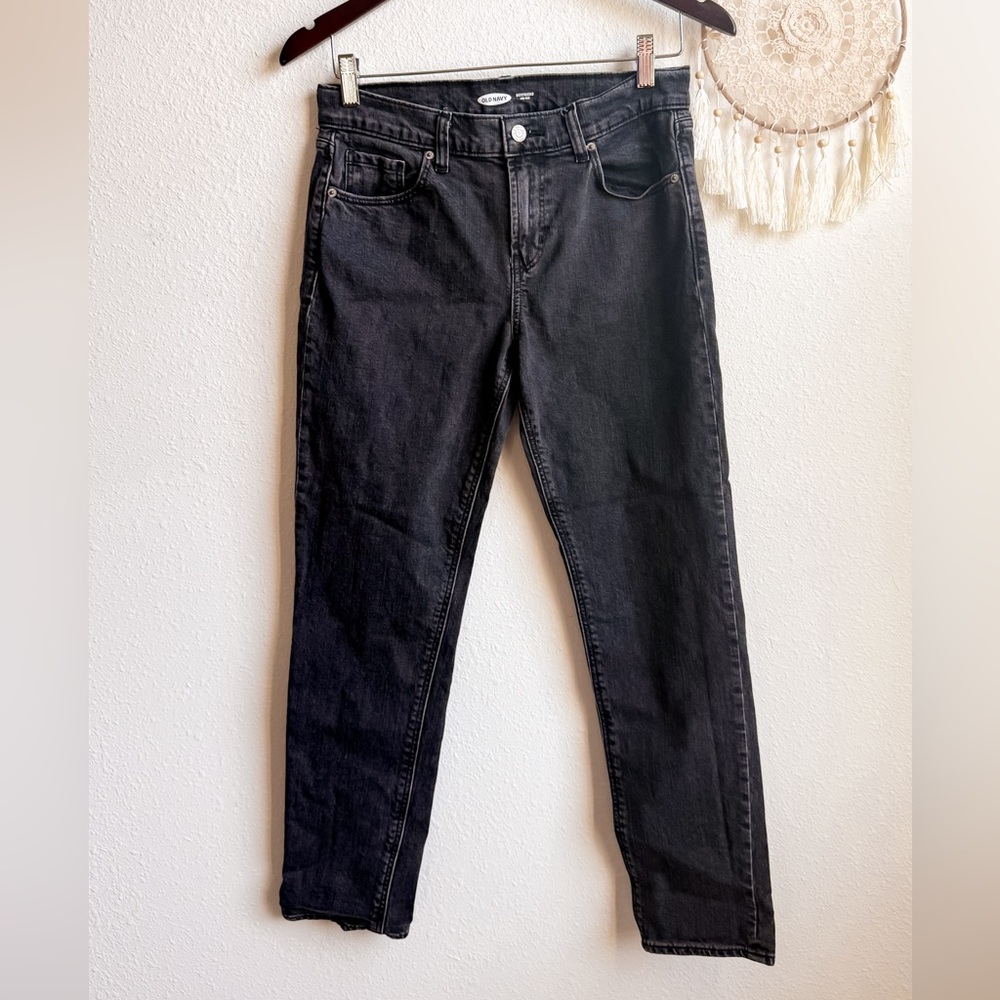 Old Navy women’s boyfriend jeans size 4 black